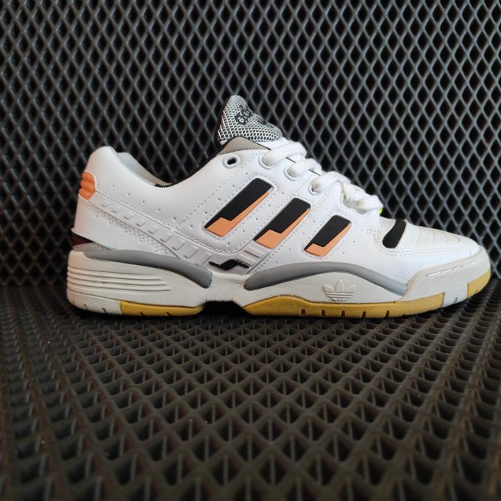 Кроссовки мужские Adidas Torsion