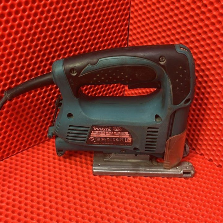 Лобзик Makita 4329 (Мл)