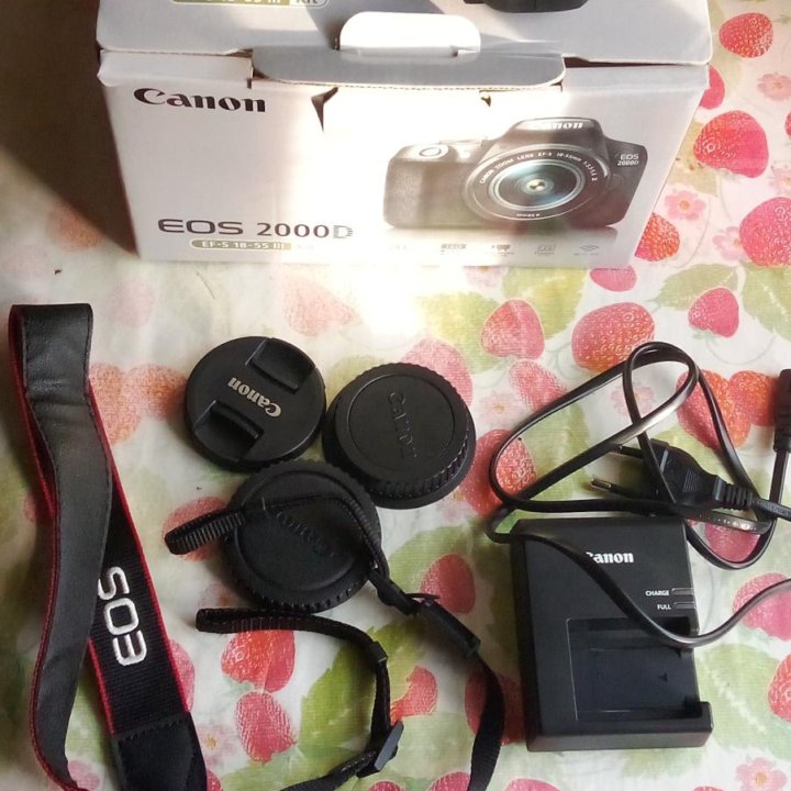 Canon EOS 2000D kit 18-55mm DC 24.1 MP/6000x4000