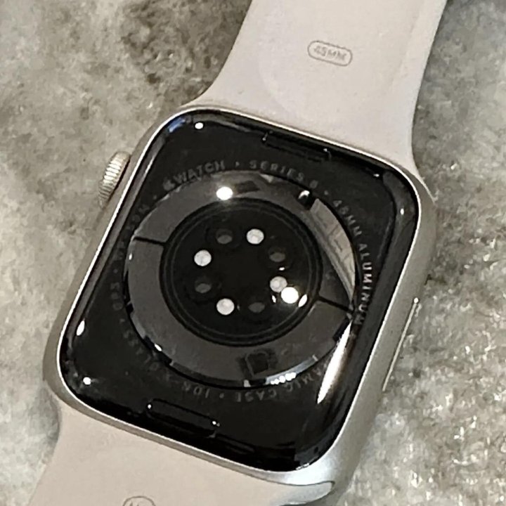 Apple Watch 8 Starlight 45 мм