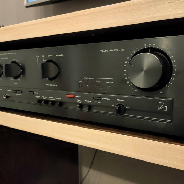 Усилитель Alpine/Luxman L-101