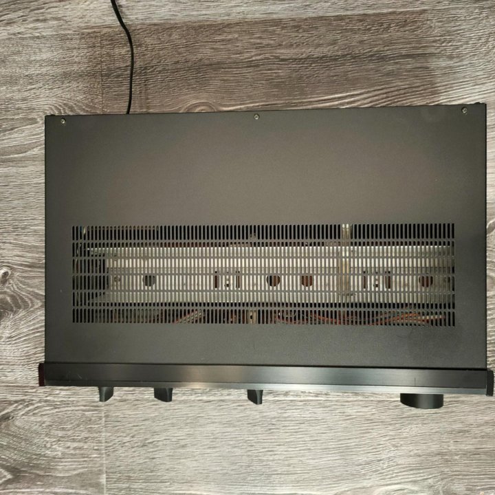 Усилитель Alpine/Luxman L-101