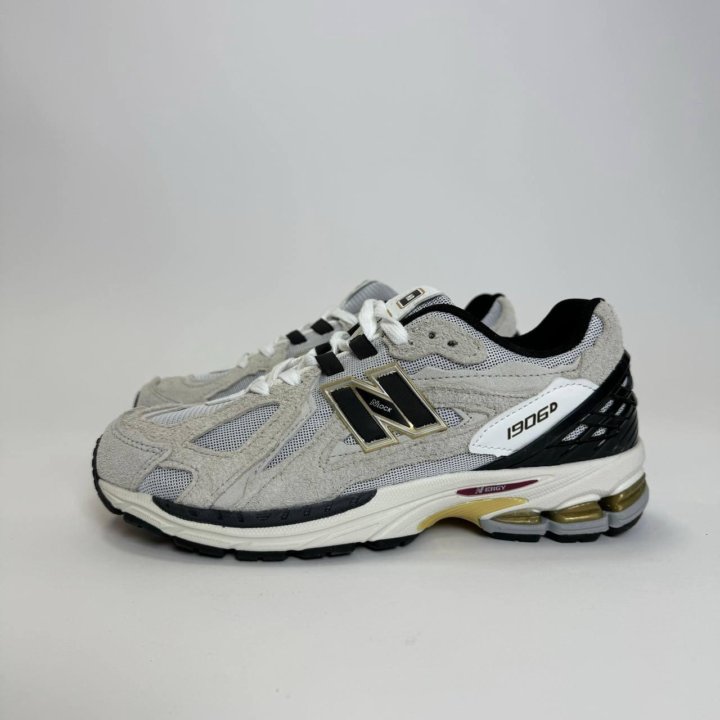 Кроссовки мужские new balance 1906r