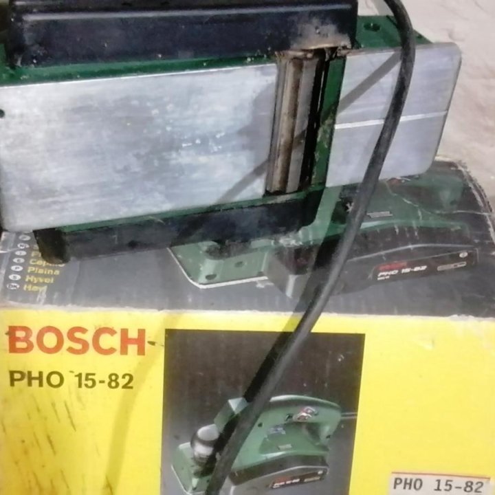 Электрорубанок Bosch PHO 15-82