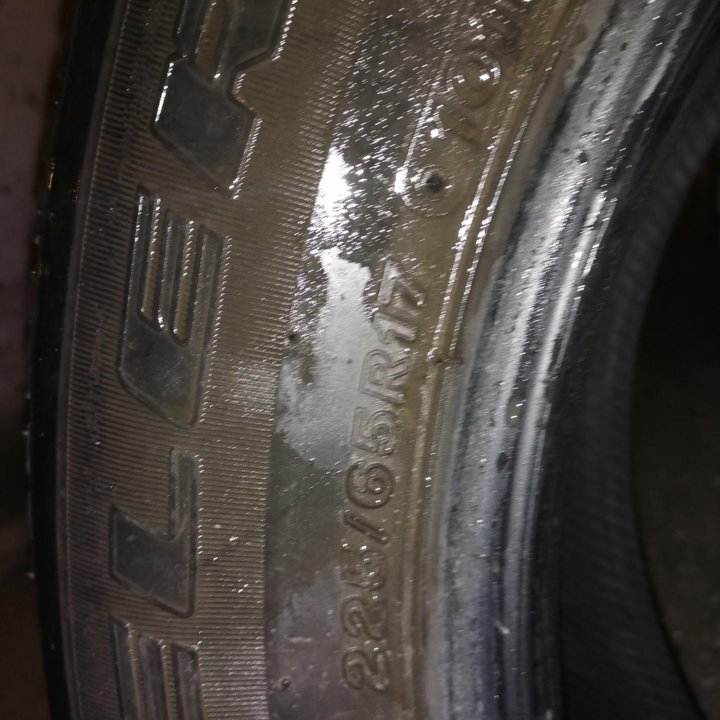 Летния резина 225/65 R17 BRIDGESTONE