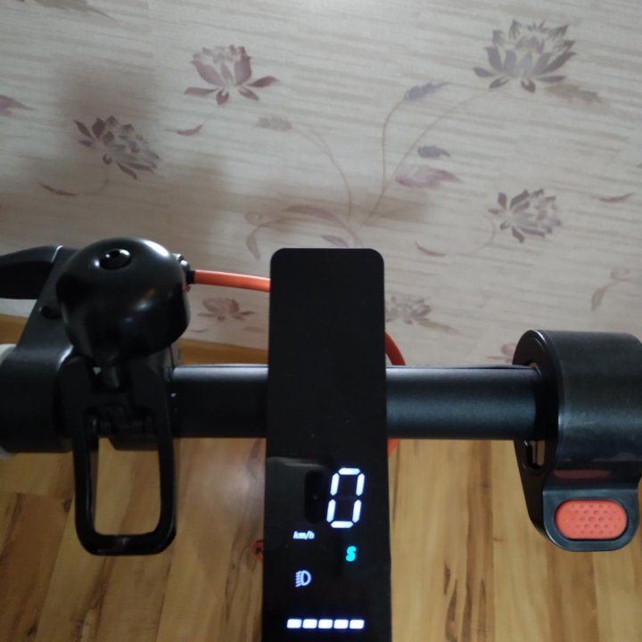 Электросамокат Xiaomi Mi Electric Scooter 3 серый