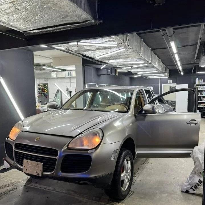 Porsche Cayenne, 2003