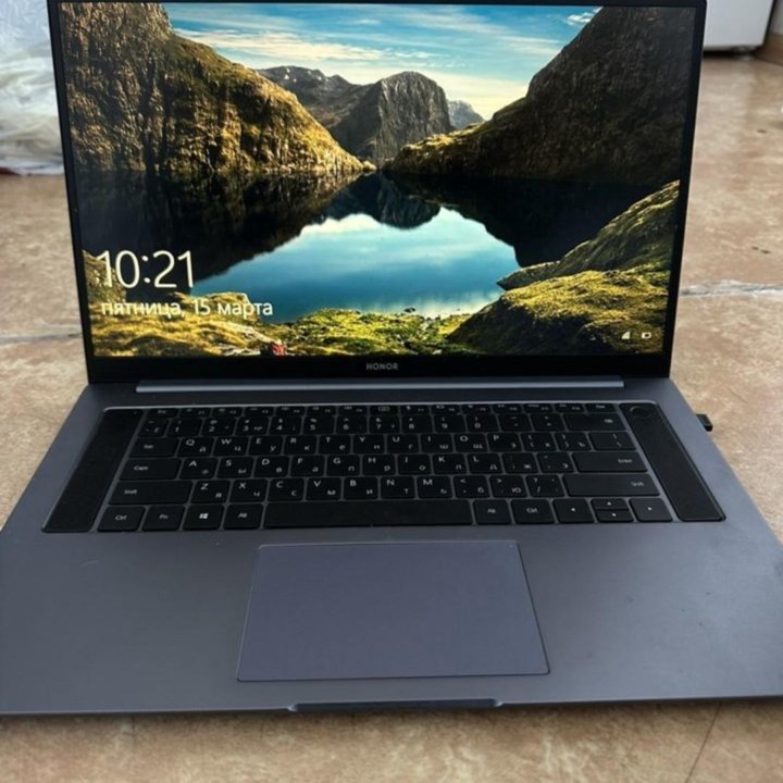 Honor magicbook 16 pro