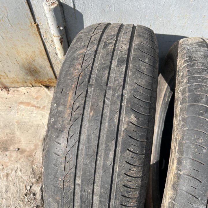 Резина 215/60 R16