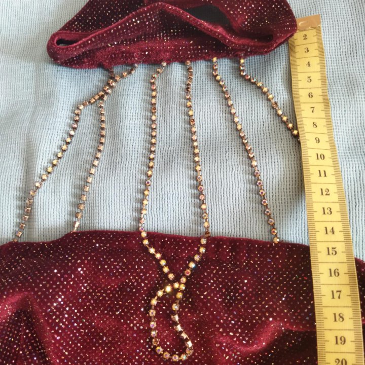 Платье на девочку