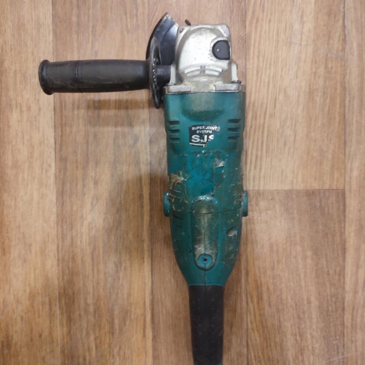 Угловая шлифмашина MAKITA GA5021C