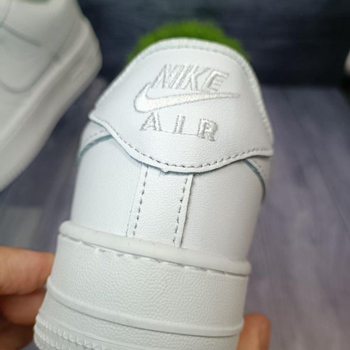 Кроссовки Nike air force