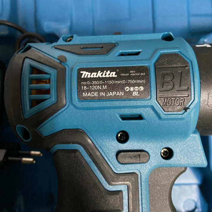 Шуруповерт Makita 46v безщеточный новый!