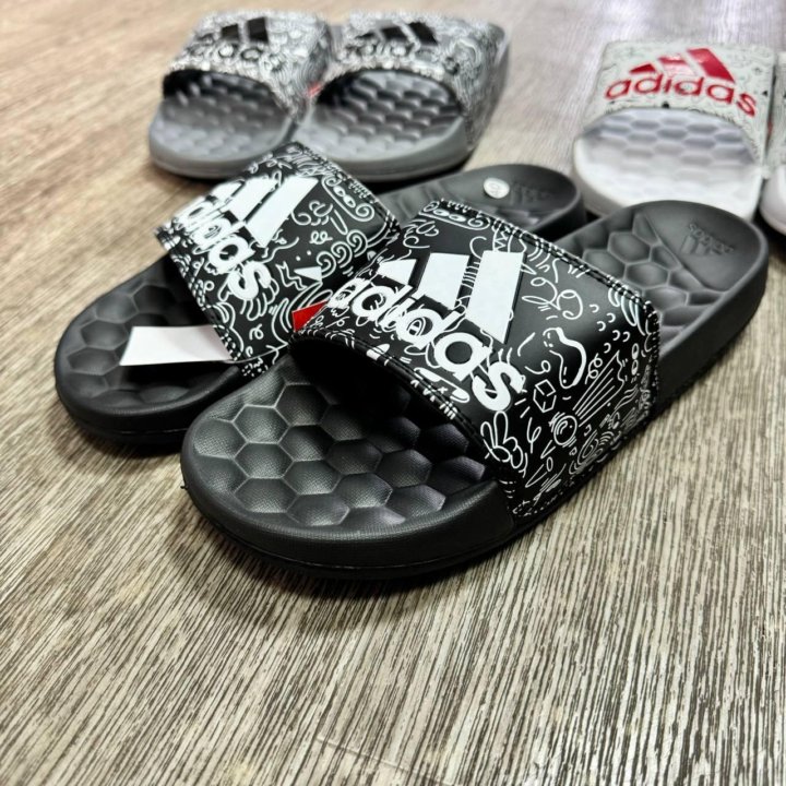 Тапочки Adidas