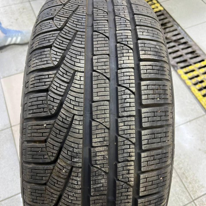 Pirelli Winter Sottozero 3 245/45 R19