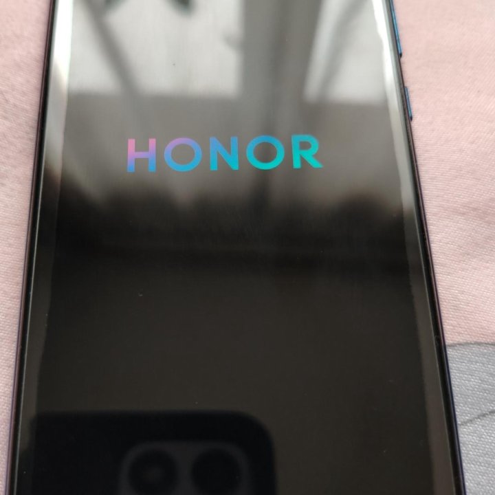 Телефон. Honor 10 i