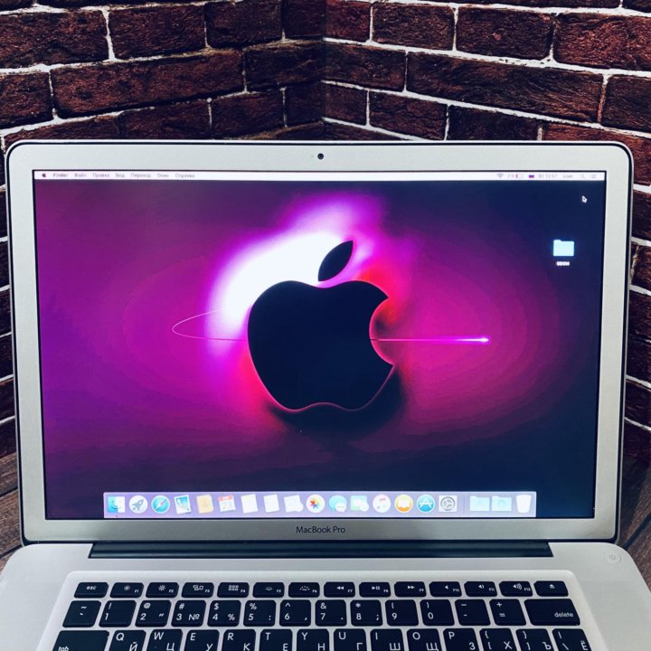 MacBook Pro core i5/ 8 Гб/ ssd 256