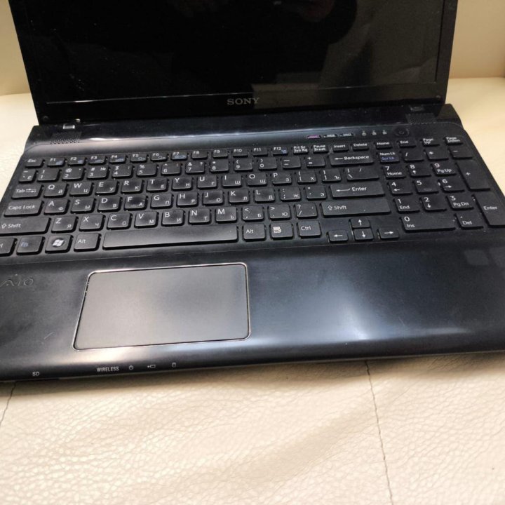 SONY VAIO SVE1511c1RB, Япония INTEL CORE B970/4gb