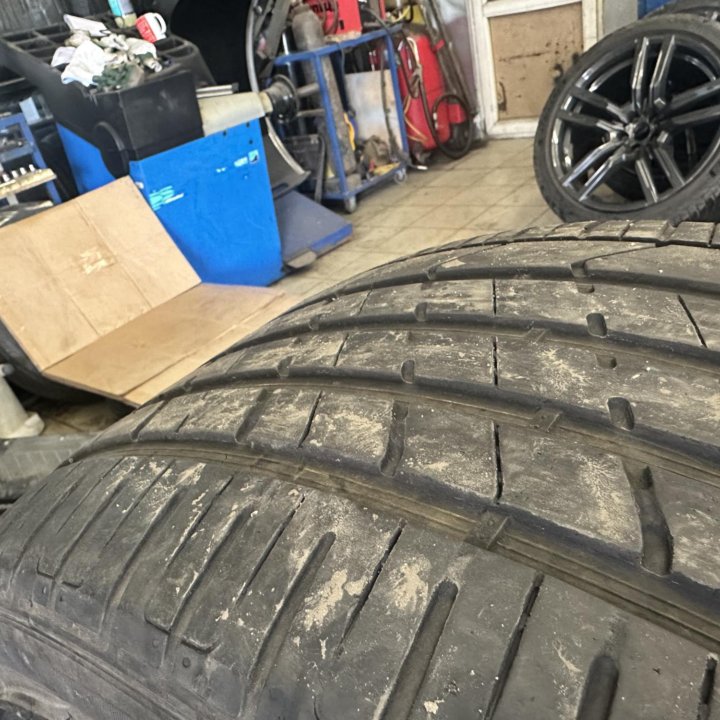 Летняя шина Hankook 285/35/R22