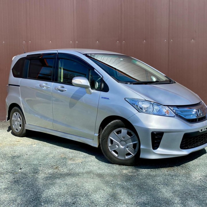 Honda Freed, 2013