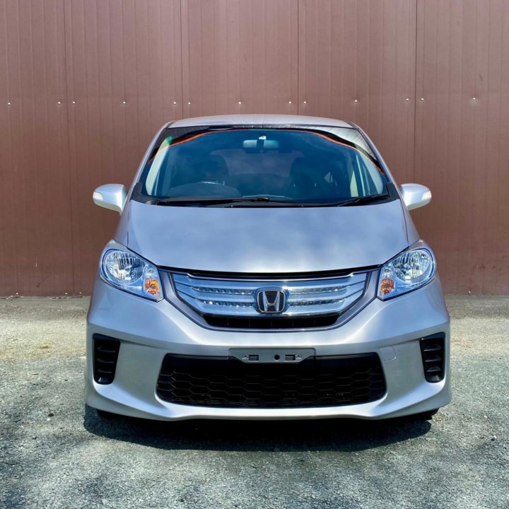 Honda Freed, 2013