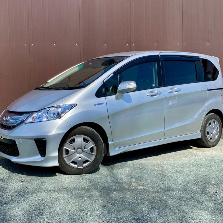 Honda Freed, 2013