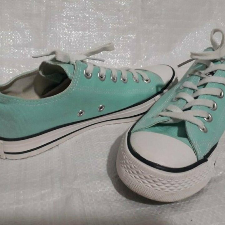 Кеды женские Converse.