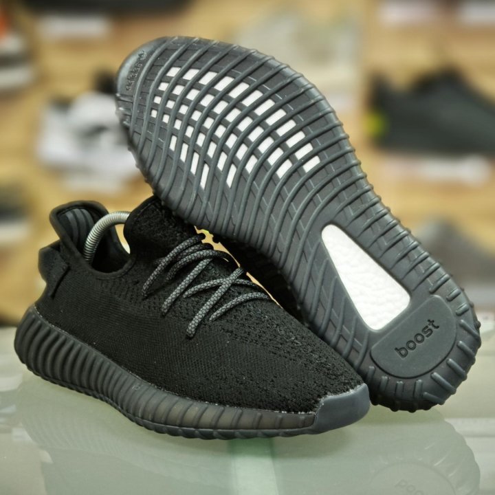 Кроссовки Adidas Yeezy boost 350