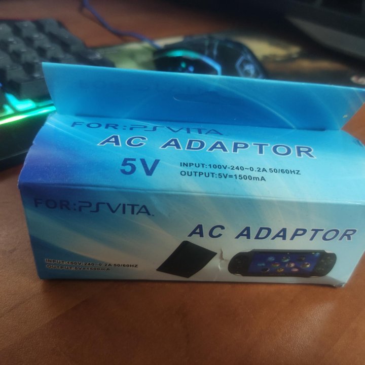 PS Vita зарядное устройство