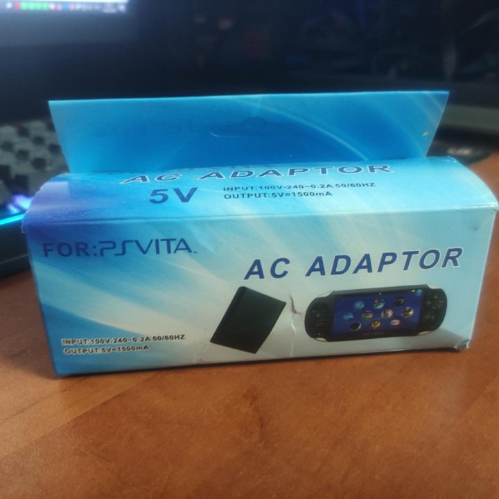 PS Vita зарядное устройство