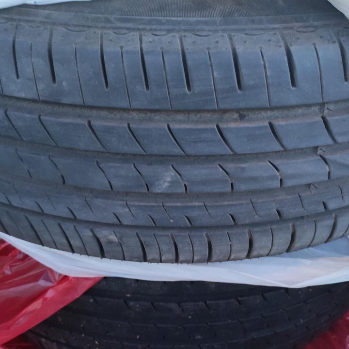 Nexen N Fera RU1 suv 235/60 R18