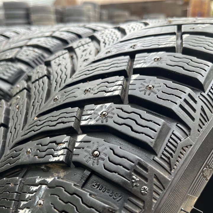 Зима Michelin X-Ice North 4 205/55 R16 94T