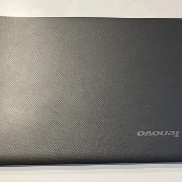 Ноутбук Lenovo 80QQ