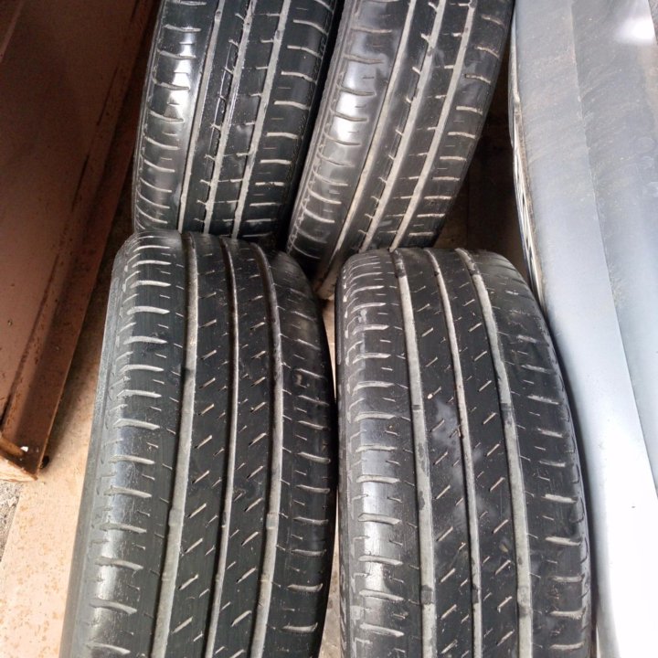 Комплект Bridgestone 185/60 R14