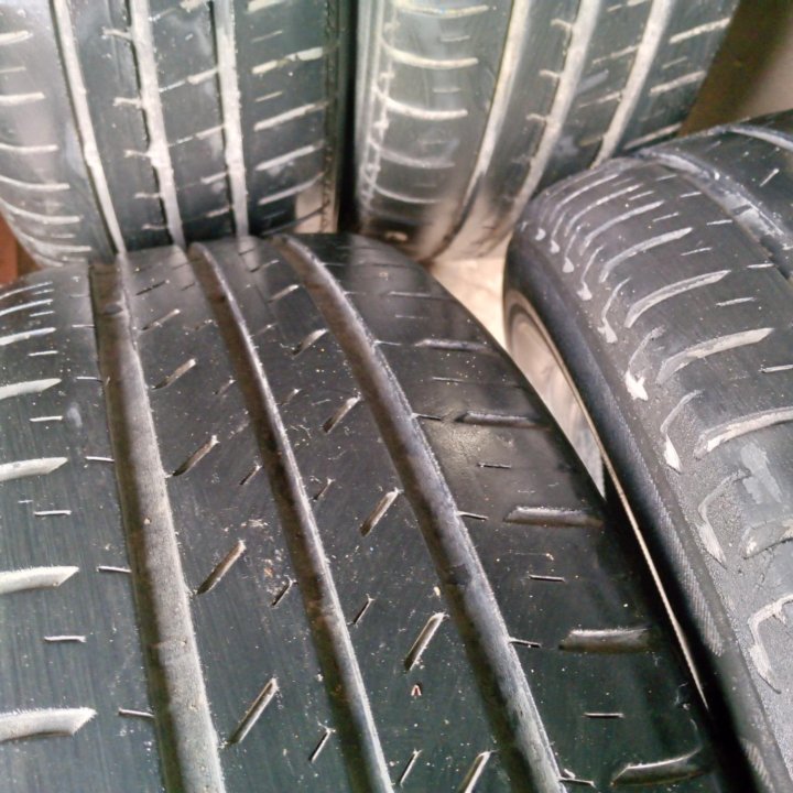 Комплект Bridgestone 185/60 R14