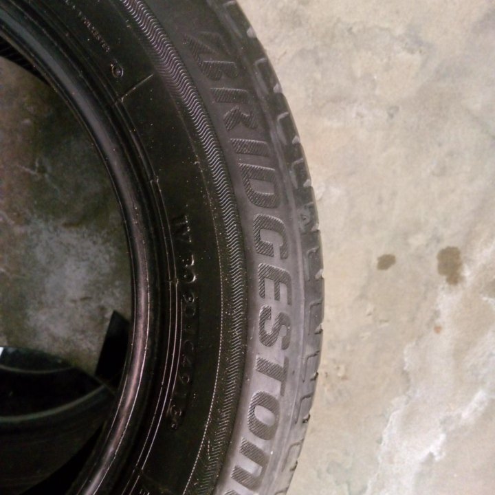 Комплект Bridgestone 185/60 R14