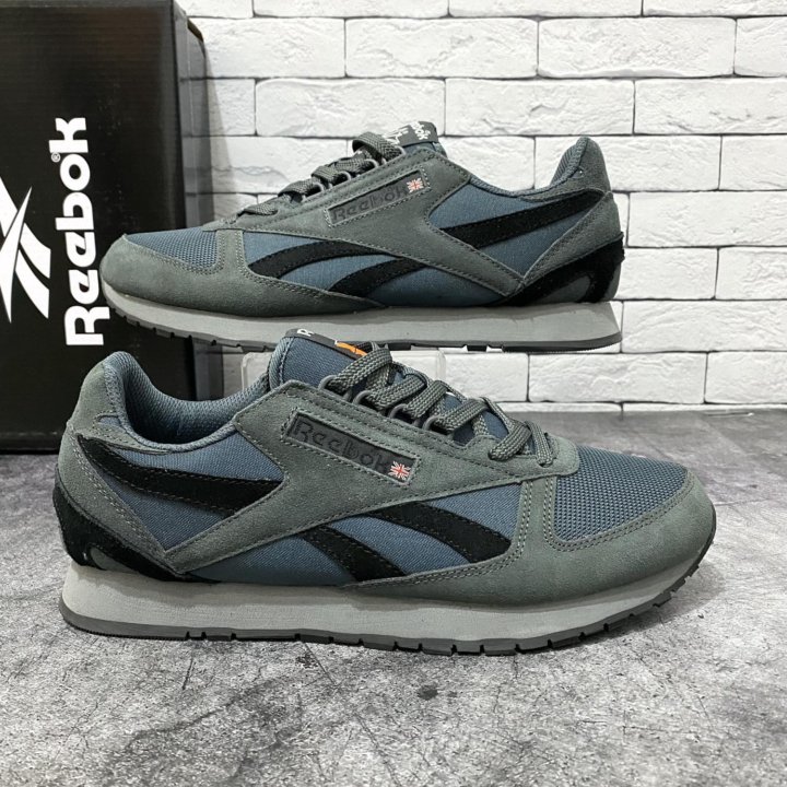 Кроссовки Reebok classic