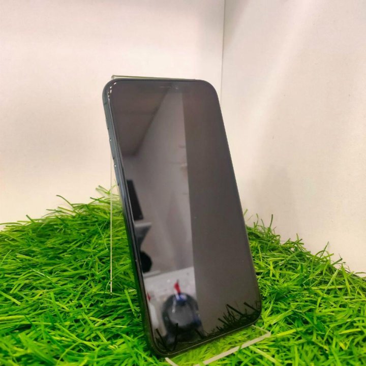 Смартфон Apple iPhone 11 Pro (64GB)