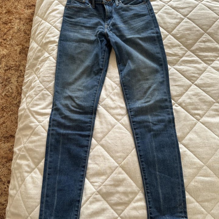 Джинсы женские Levi’s 721