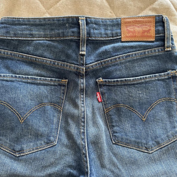 Джинсы женские Levi’s 721