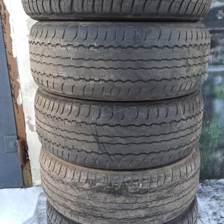 285/60R18, DUNLOP GRSNTREK AT22 .