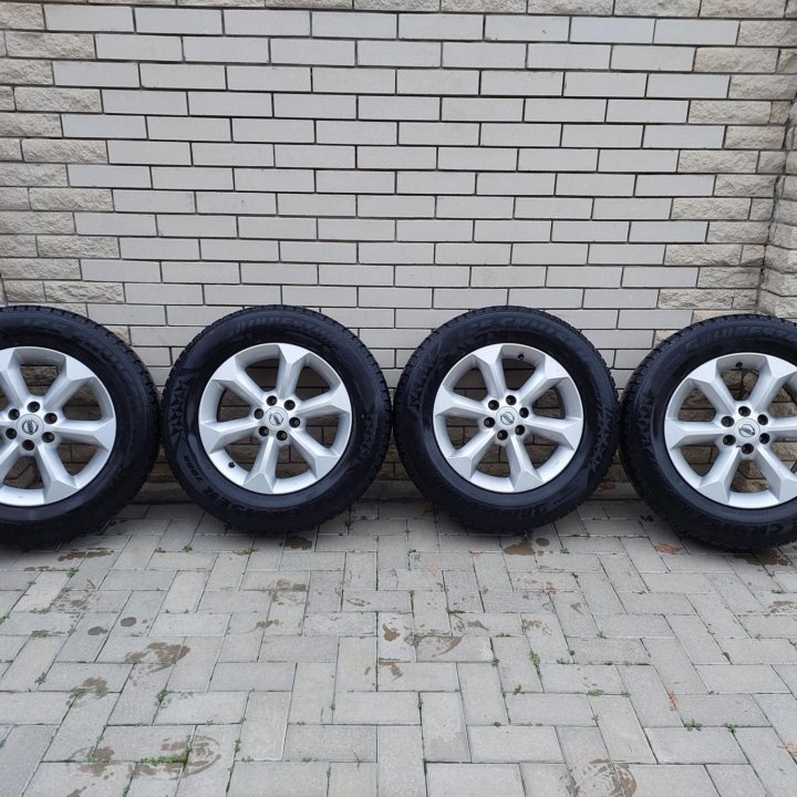 r17 6x114.3 оригинал 235/65/17 Navara Pathfinder