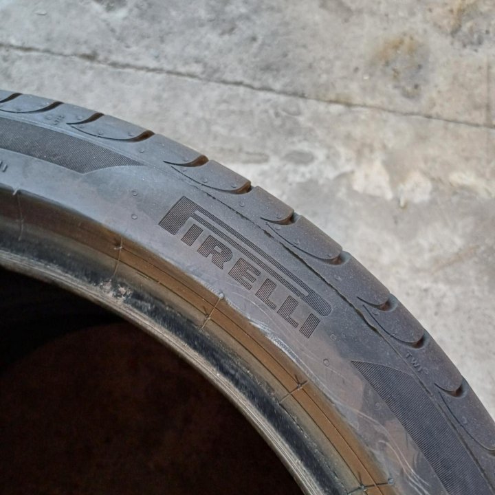 Pirelli 225/40/18, 2шт