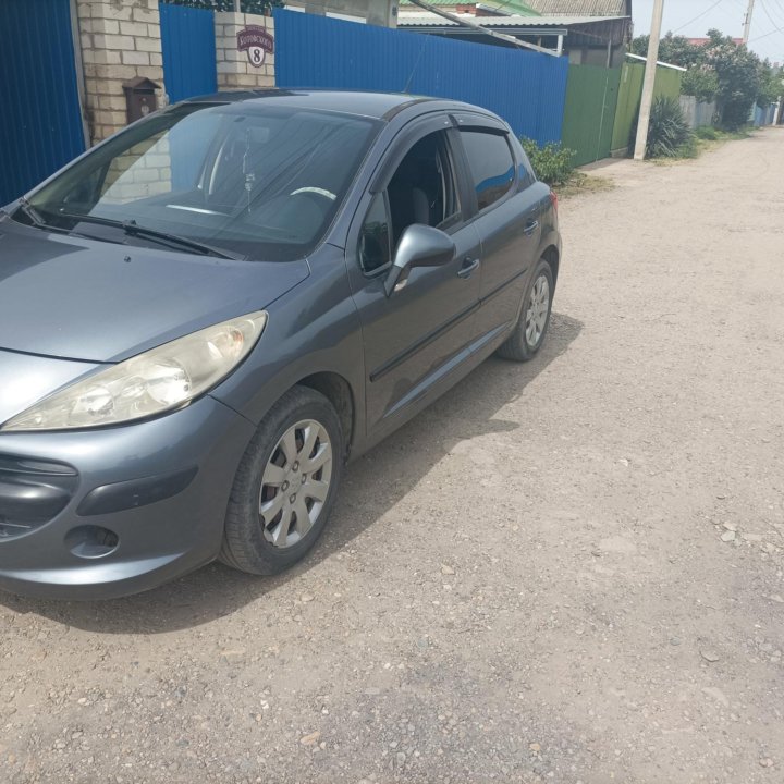 Peugeot 207, 2008