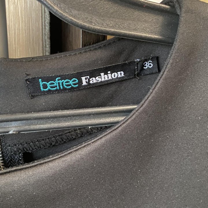 Платье Befree