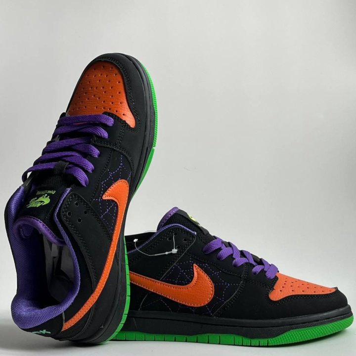 Кросcoвки Nike SB Dunk Low Night of Mischief Hallo