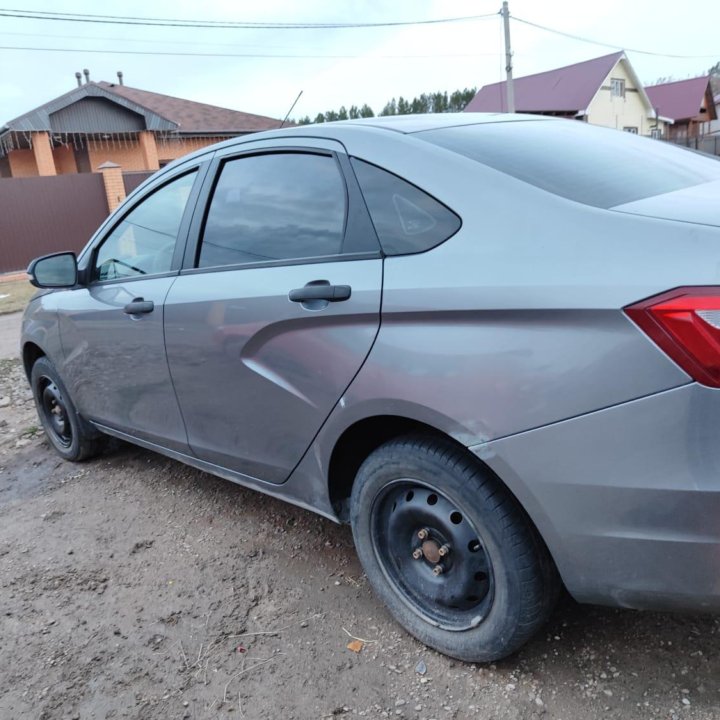 ВАЗ (Lada) Vesta, 2016