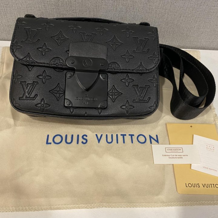 Сумка Louis Vuitton