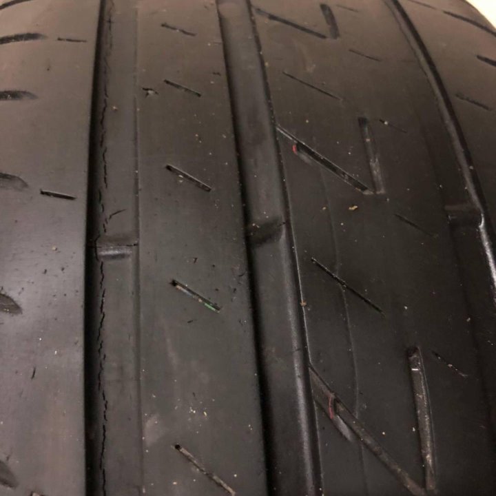 Шины Bridgestone 215/50R17; летние