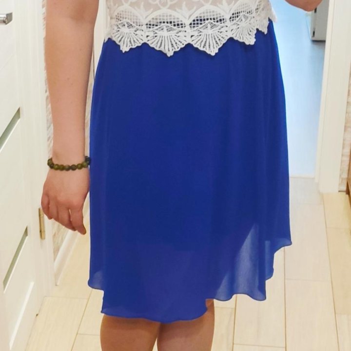 Платье вечернее